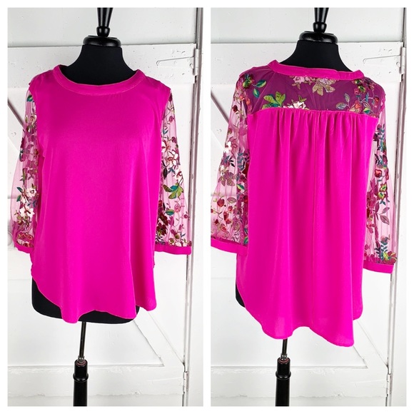 Umgee Tops - Umgee Best Shot Embroidered Mesh Top